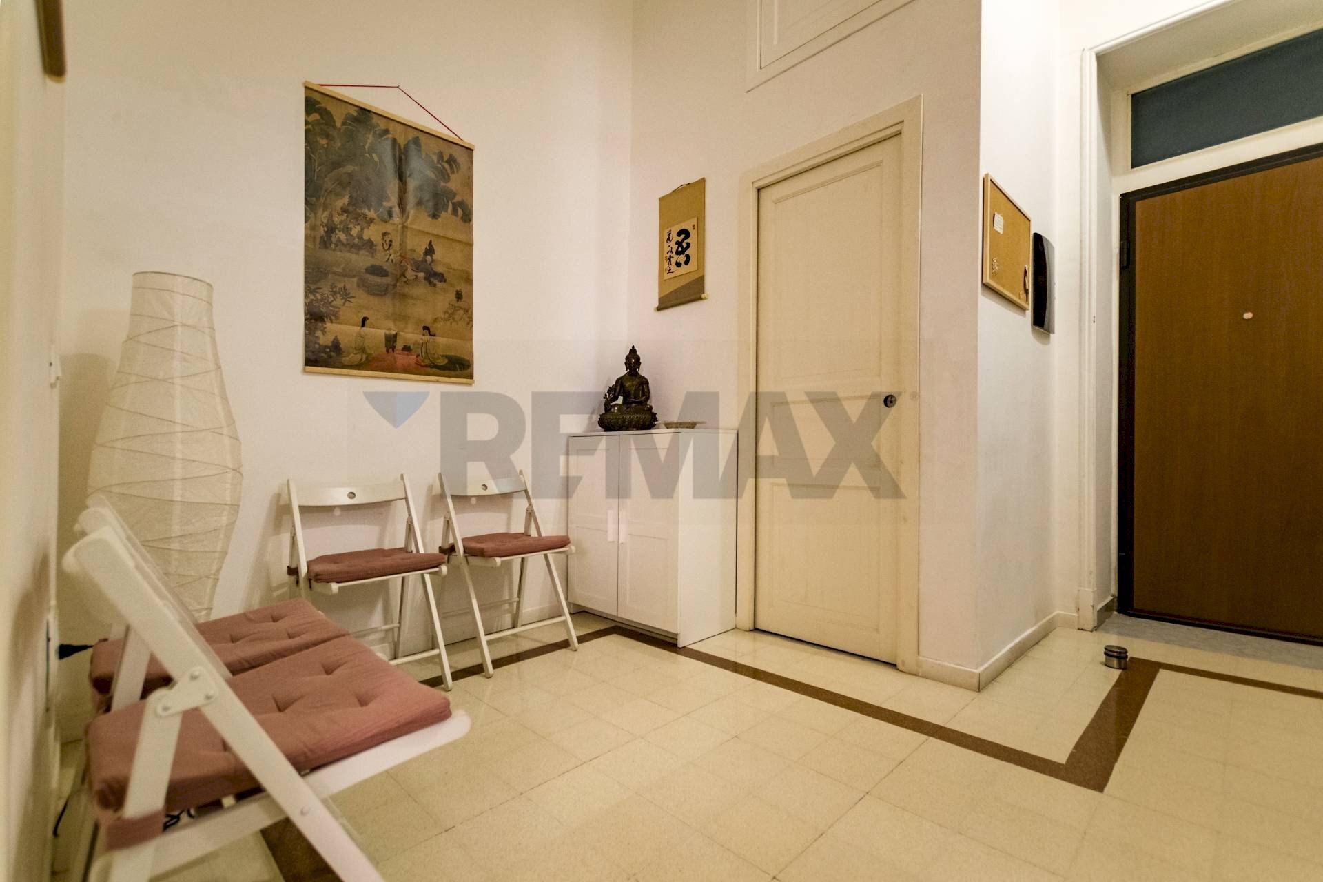 sala d\'attesa - Office Via Mario Rapisardi
 
15, Palermo - photo 1