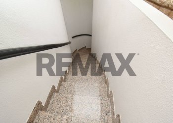 Scale - Villa a Schiera Via Galatea
 
7, Aci Catena - foto 16