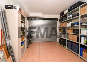 Dispensa di stoccaggio - Villa a Schiera Via Galatea
 
7, Aci Catena - foto 18