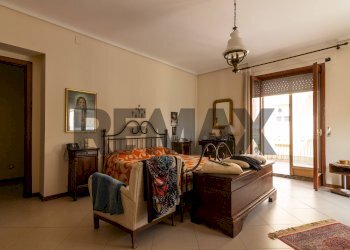 Soggiorno - Four-room apartment Via Giovanni Verga
 
13, Caltagirone - photo 13