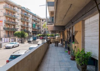 Balcone - Quadrilocale Via Francesco Guglielmino
 
12, Catania - foto 2
