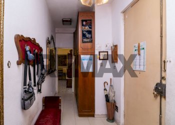 Hall / corridoio - Quadrilocale Via Francesco Guglielmino
 
12, Catania - foto 17