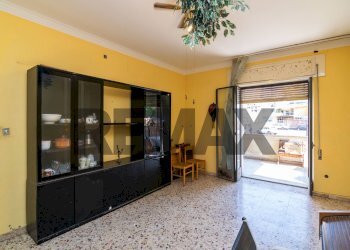 Soggiorno - Quadrilocale Via Francesco Guglielmino
 
12, Catania - foto 24