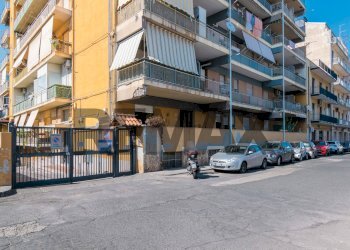 Edificio all\'aperto - Quadrilocale Via Francesco Guglielmino
 
12, Catania - foto 30
