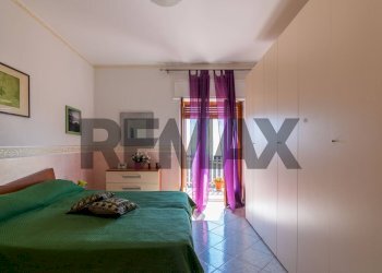 Camera / camera da letto - Trilocale Viale Libertà
 
24, Acireale - foto 6