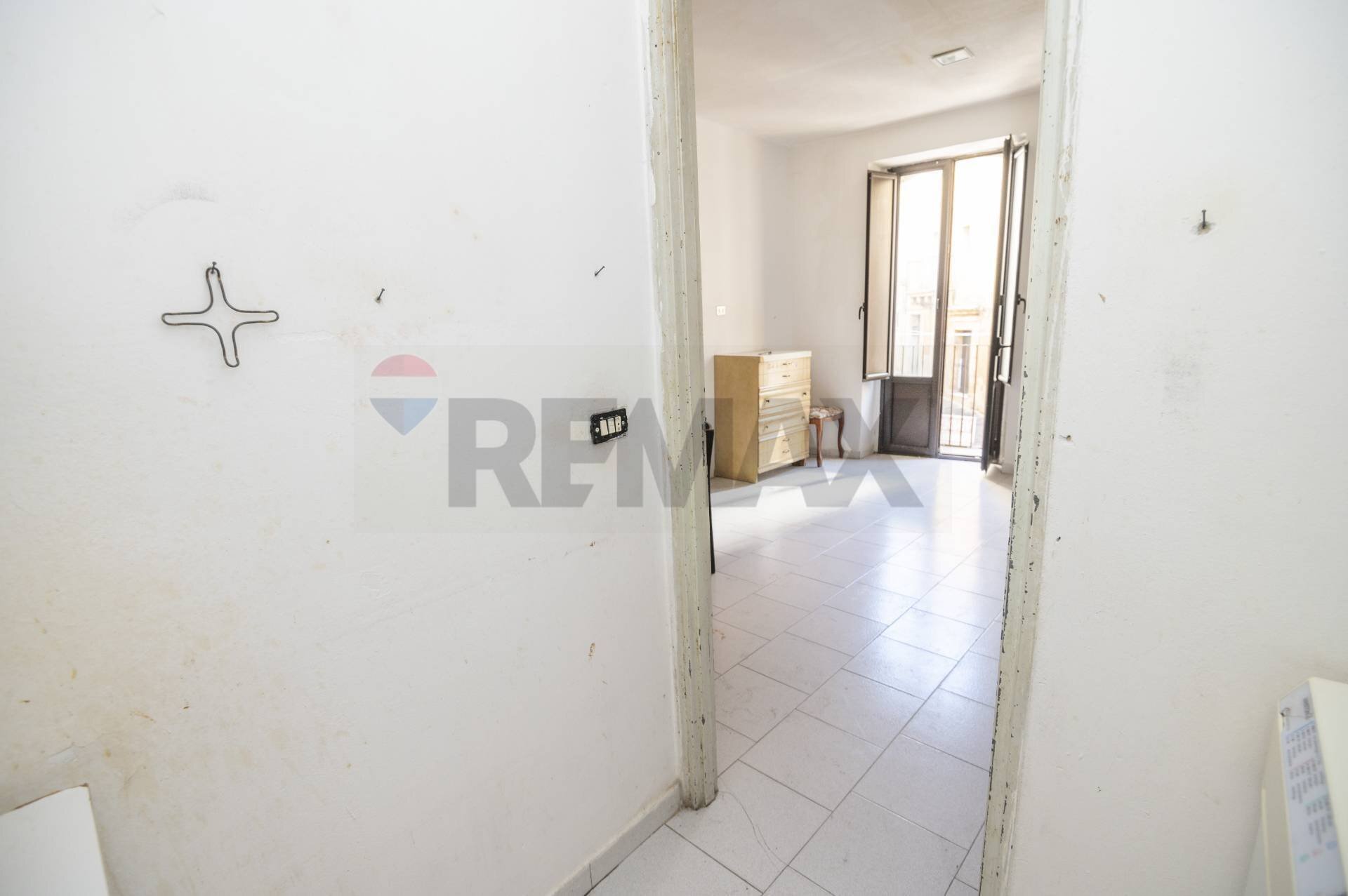 Hall / corridoio - Independent house Via San Gregorio
 
13 e 13/B, Caltagirone - photo 1