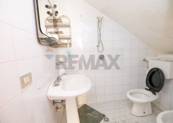 Bagno - Independent house Via San Gregorio
 
13 e 13/B, Caltagirone - photo 5