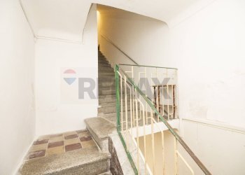 Scale - Independent house Via San Gregorio
 
13 e 13/B, Caltagirone - photo 8