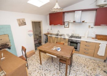 Cucina - Independent house Via San Gregorio
 
13 e 13/B, Caltagirone - photo 16