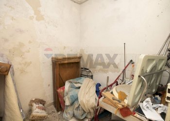 Dispensa di stoccaggio - Independent house Via San Gregorio
 
13 e 13/B, Caltagirone - photo 28