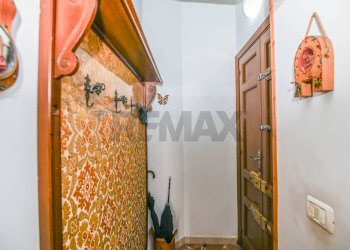 Hall / corridoio - Four-room apartment Via Ex Matrice
 
18, Caltagirone - photo 4
