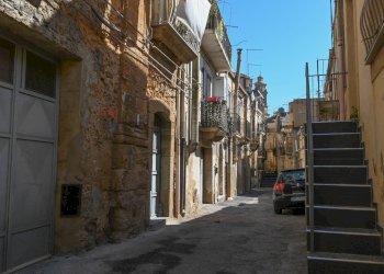 Edificio all\'aperto - Four-room apartment Via Ex Matrice
 
18, Caltagirone - photo 24