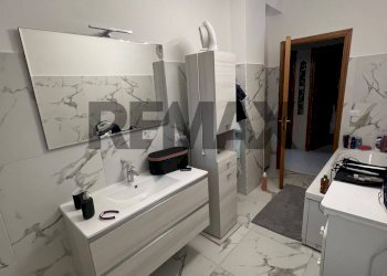 Bagno - Appartamento Via Lucca
 
7, San Giovanni la Punta - foto 22