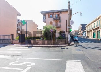 Edificio all\'aperto - Trilocale Via San Girolamo
 
4, Acireale - foto 10