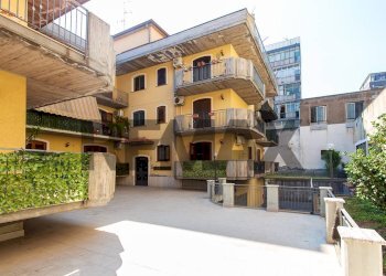 Edificio all\'aperto - Trilocale Via San Girolamo
 
4, Acireale - foto 24