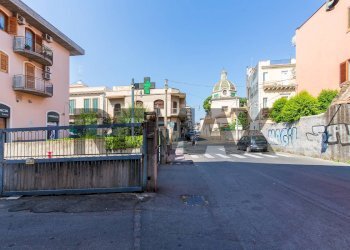 Edificio all\'aperto - Trilocale Via San Girolamo
 
4, Acireale - foto 25