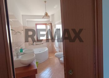 Bagno - Villa a Schiera Via Carnevale
5, Caltagirone - foto 17