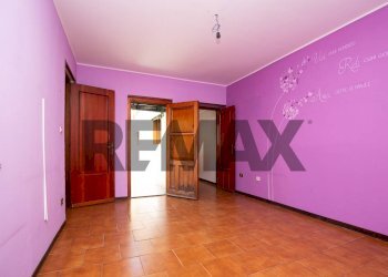 Stanza vuota - Trilocale Via Giovanni Condorelli
 
25, Catania - foto 2