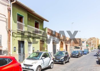 Edificio all\'aperto - Trilocale Via Giovanni Condorelli
 
25, Catania - foto 17