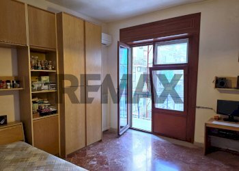 Camera / camera da letto - Four-room apartment via Vito Lembo
 
40, Salerno - photo 36