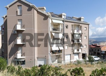 Edificio all\'aperto - Apartment Via Piersanti Mattarella
 
88/A, Troina - photo 26