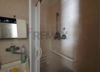 Bagno - Independent house Largo San Giorgio
 
19- 20, Caltagirone - photo 18