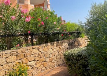 Giardino - Three-room apartment località timtimbaru cannigione
 
snc, Arzachena - photo 25