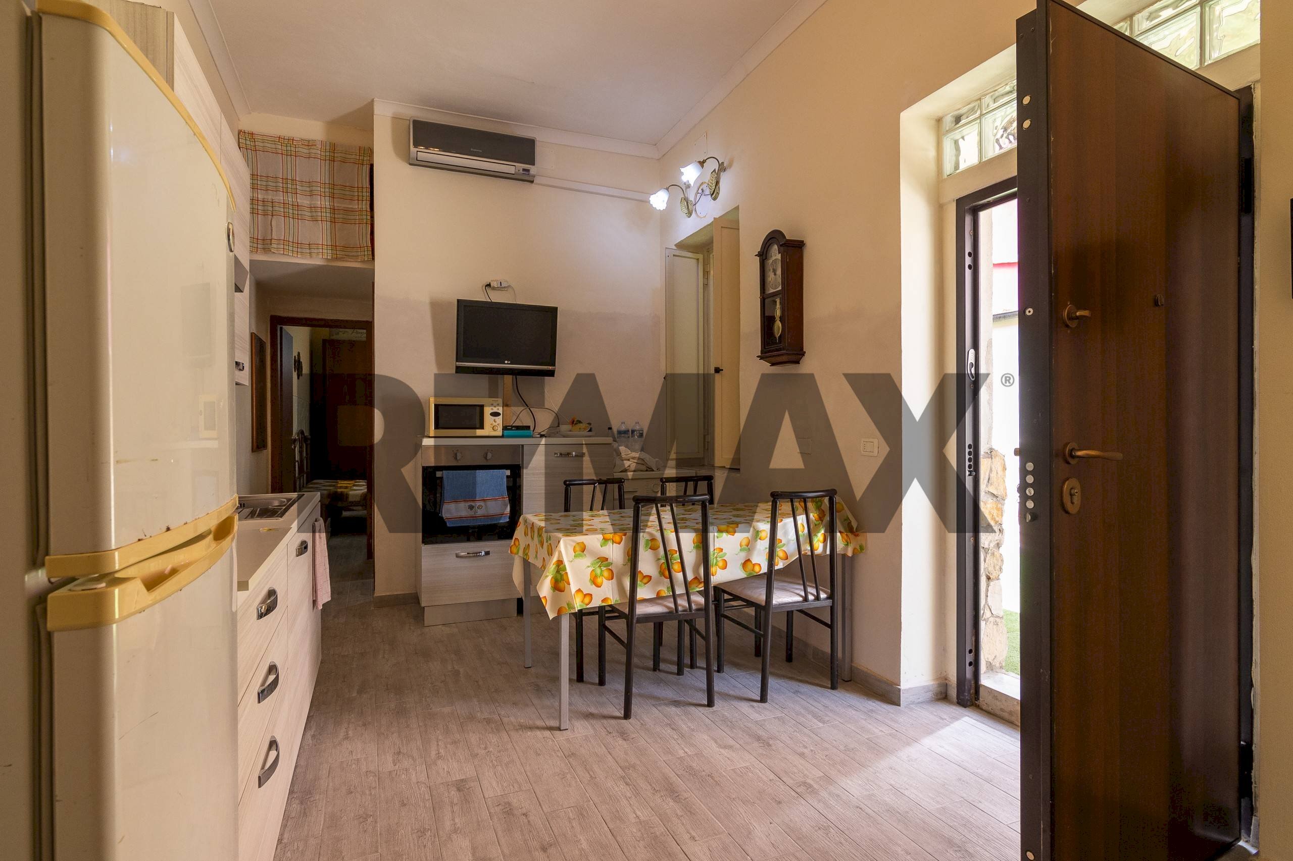 Sala da pranzo - Casa indipendente San Giuliano
 
5, Siracusa - foto 1