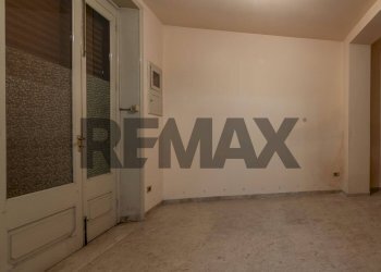 Stanza vuota - Casa indipendente via Vittorio Emanuele III
 
182 -184, Canicattini Bagni - foto 8