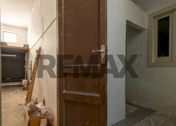 Hall / corridoio - Casa indipendente via Vittorio Emanuele III
 
182 -184, Canicattini Bagni - foto 12