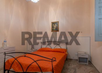 Camera / camera da letto - Casa indipendente via Vittorio Emanuele III
 
182 -184, Canicattini Bagni - foto 19