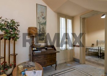 Hall / corridoio - Casa indipendente via Vittorio Emanuele III
 
182 -184, Canicattini Bagni - foto 24