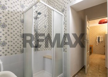 Bagno - Casa indipendente via Vittorio Emanuele III
 
182 -184, Canicattini Bagni - foto 34