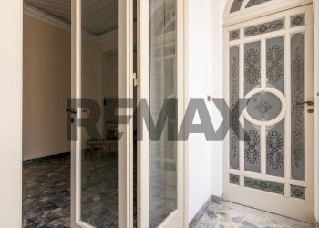 Bagno - Casa indipendente via Vittorio Emanuele III
 
182 -184, Canicattini Bagni - foto 47