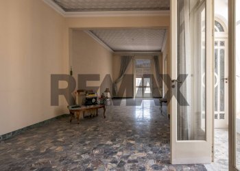 Hall / corridoio - Casa indipendente via Vittorio Emanuele III
 
182 -184, Canicattini Bagni - foto 49