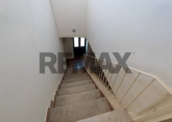 Scale - Independent house Via Schinosi
 
8, Caserta - photo 19