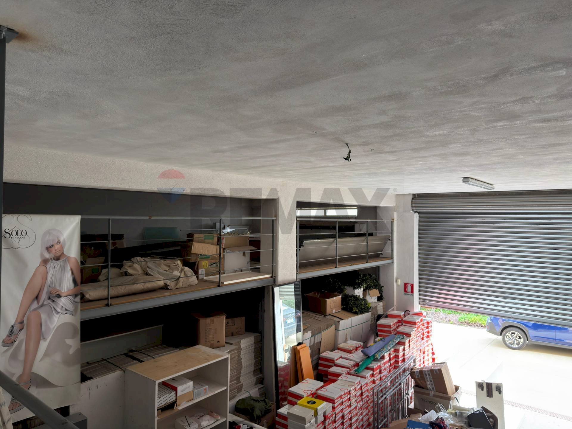Dispensa di stoccaggio - Commercial Premises Localià Cardolo
snv, Feroleto Antico - photo 2