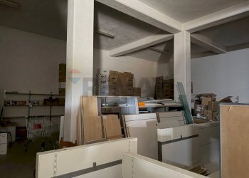Cucina - Commercial Premises Localià Cardolo
snv, Feroleto Antico - photo 11