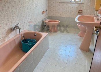 Bagno - Appartamento Via Niscemi
19, Gela - foto 8