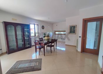 Sala da pranzo - Villa Località Feroni
 
snc, Sessa Aurunca - foto 11