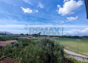 Vista delle montagne - Villa Località Feroni
 
snc, Sessa Aurunca - foto 38