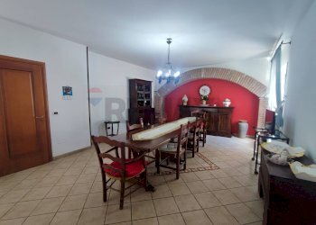Sala da pranzo - Villa Località Feroni
 
snc, Sessa Aurunca - foto 54