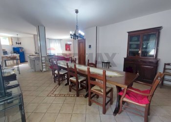 Sala da pranzo - Villa Località Feroni
 
snc, Sessa Aurunca - foto 55