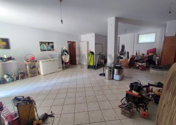 Palestra - Villa Località Feroni
 
snc, Sessa Aurunca - foto 62