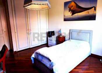 Camera / camera da letto - Quadrilocale Via Petrarca
 
44, Caserta - foto 8