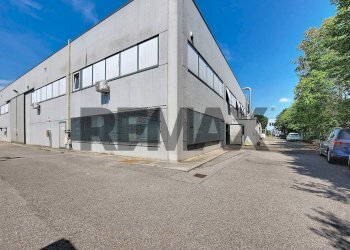 Edificio all\'aperto - Capannone Via dell'Economia
7, Castelfranco Veneto - foto 3