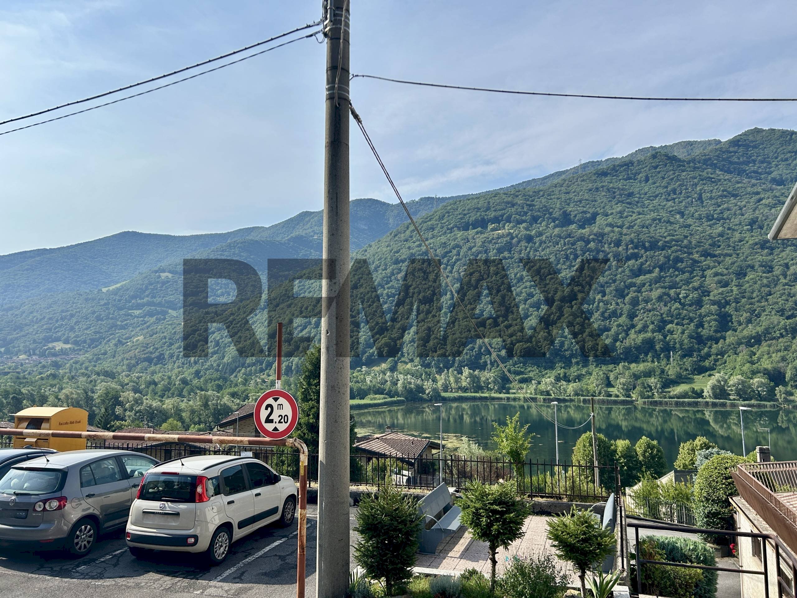 Vista delle montagne - Casa semi indipendente via della Repubblica
30, Endine Gaiano - foto 2