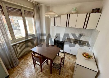 Sala da pranzo - Casa semi indipendente via  della Repubblica
 
30, Endine Gaiano - foto 3