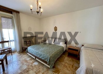 Camera / camera da letto - Casa semi indipendente via  della Repubblica
 
30, Endine Gaiano - foto 6