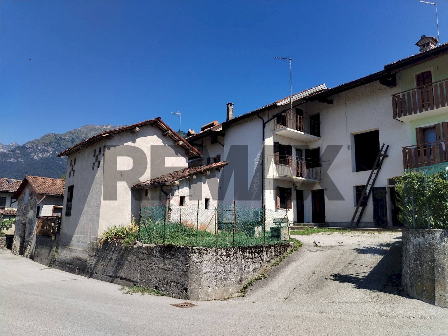 Edificio all\'aperto - Semi-detached house Via Musil
4, Cesiomaggiore - photo 3